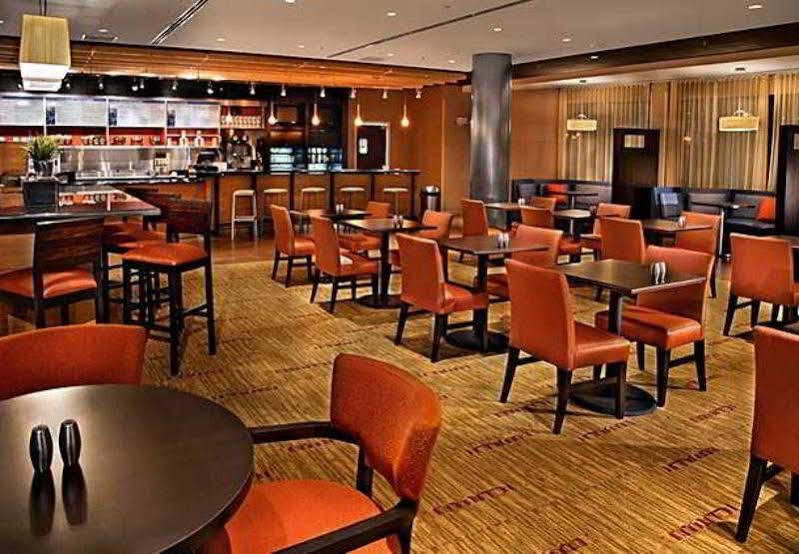 Courtyard By Marriott Stuart