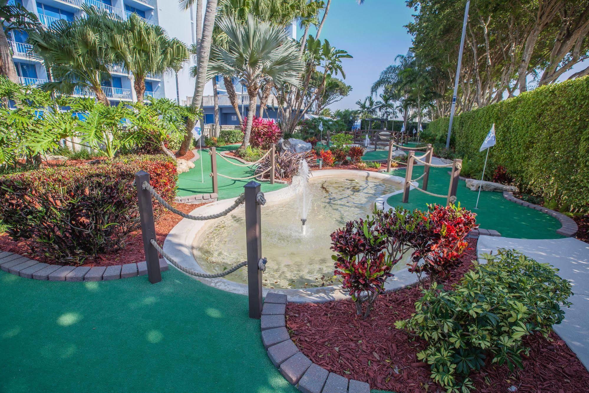 Stadium Hotel 3*