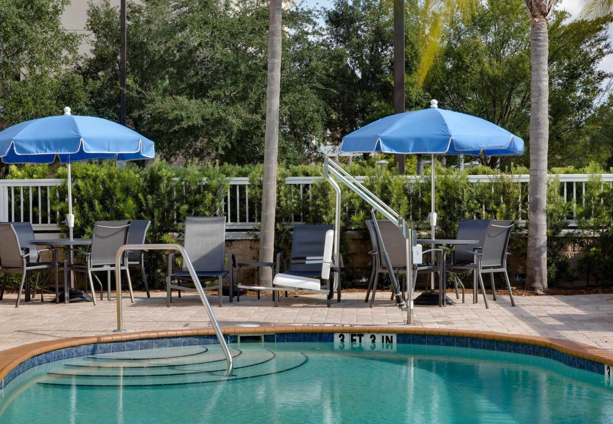 Fairfield And By Marriott Kennedy Space Center Hotel Titusville
