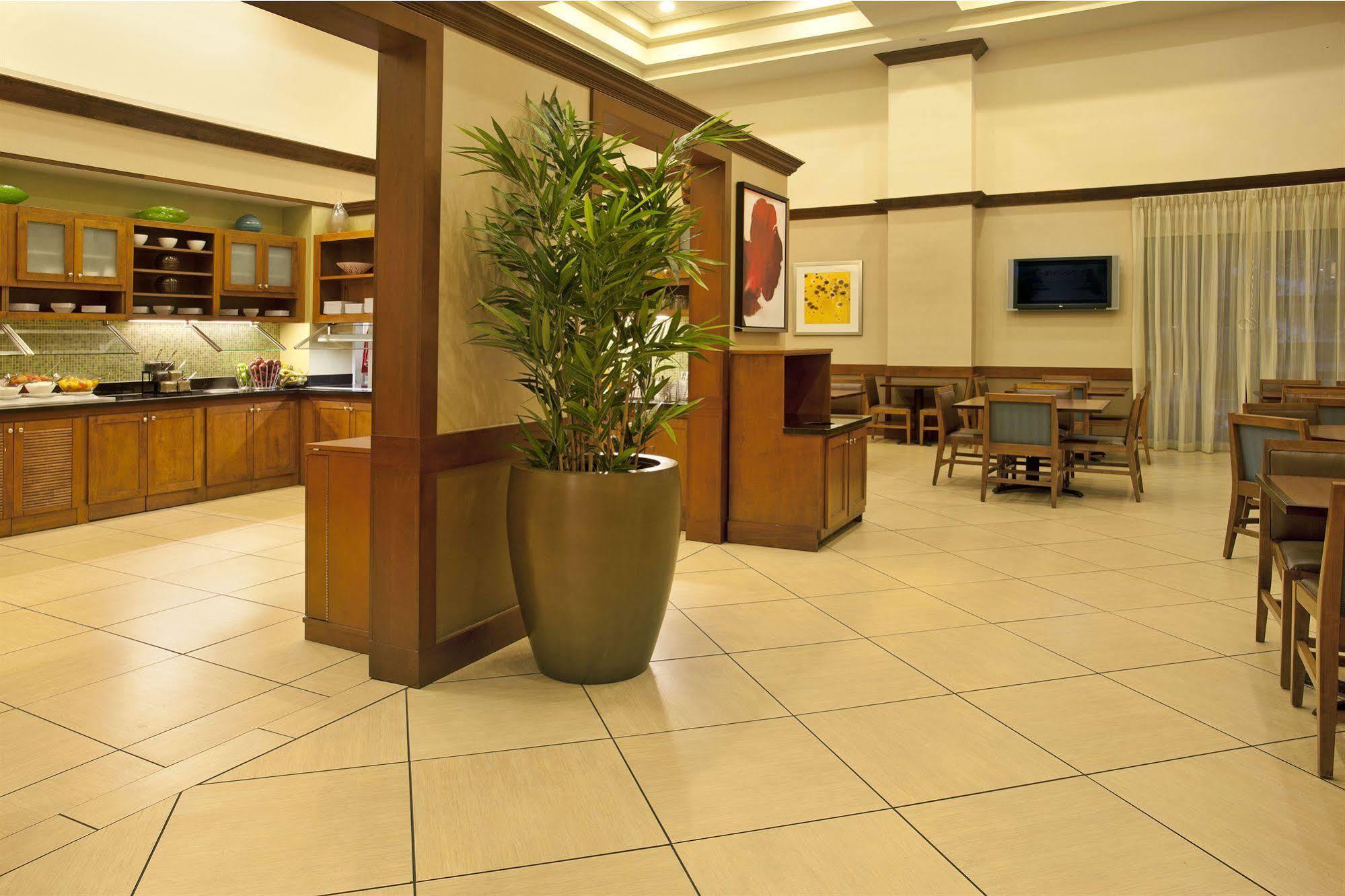 Hyatt Place Orlando / I-drive / Convention Center 3*
