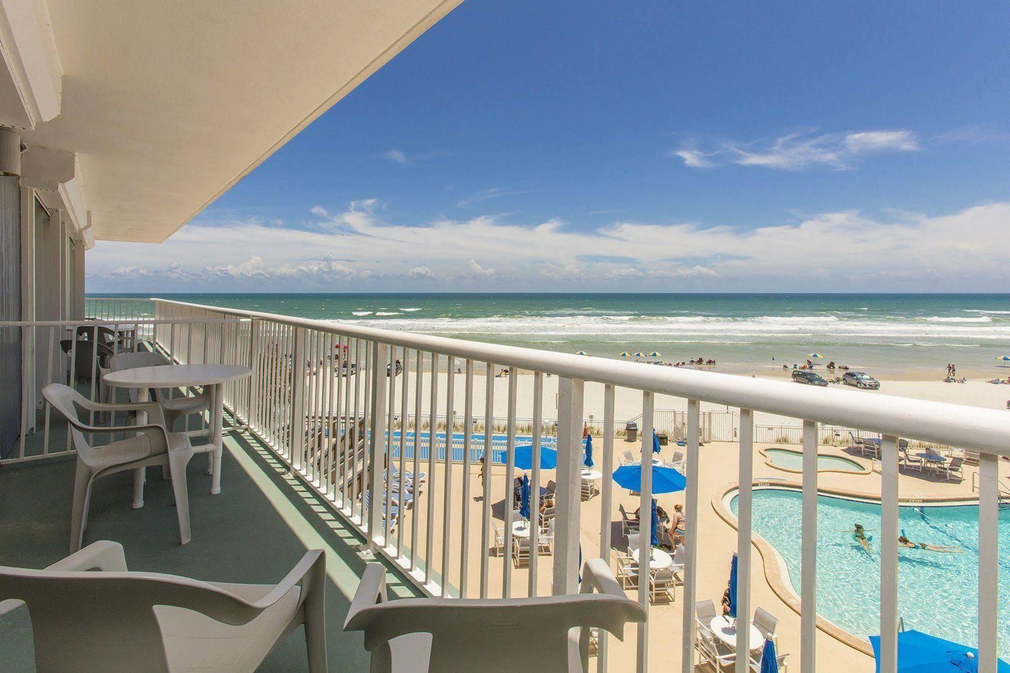 Sea Club Iv