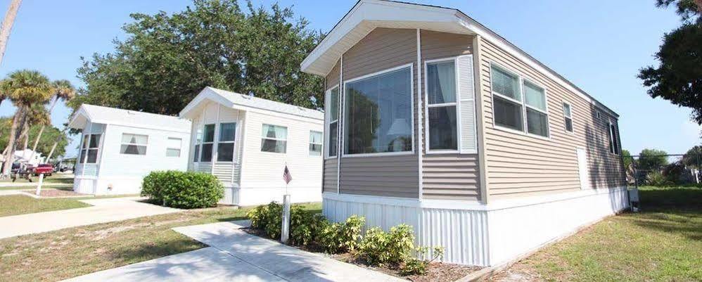Road Runner Travel - Caravan Park