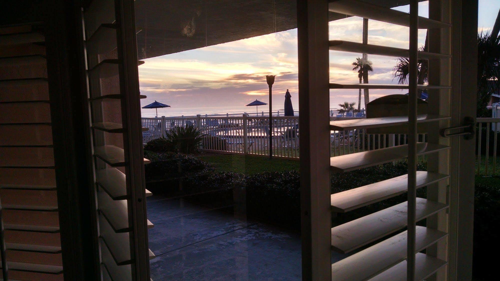 Resort Coral Sands 3*
