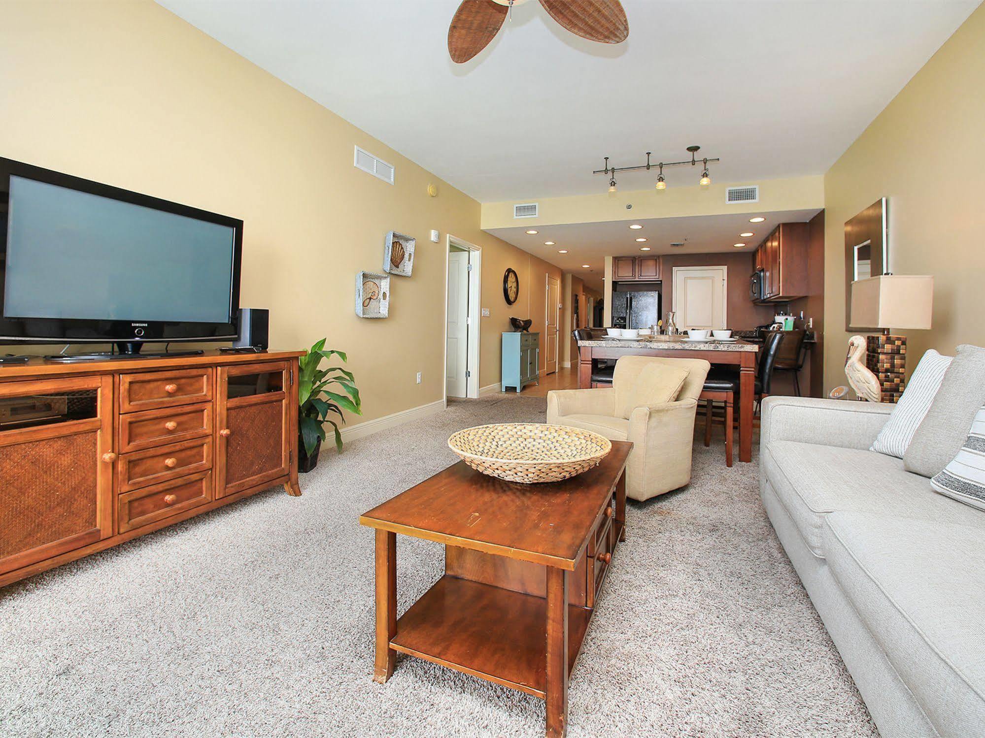 Sterling Breeze Apartment