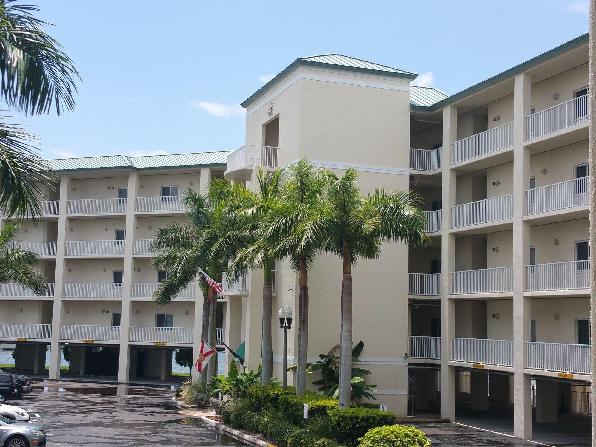 Boca Ciega By Travel Services *