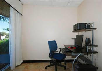 Quality Downtown 2* Stuart