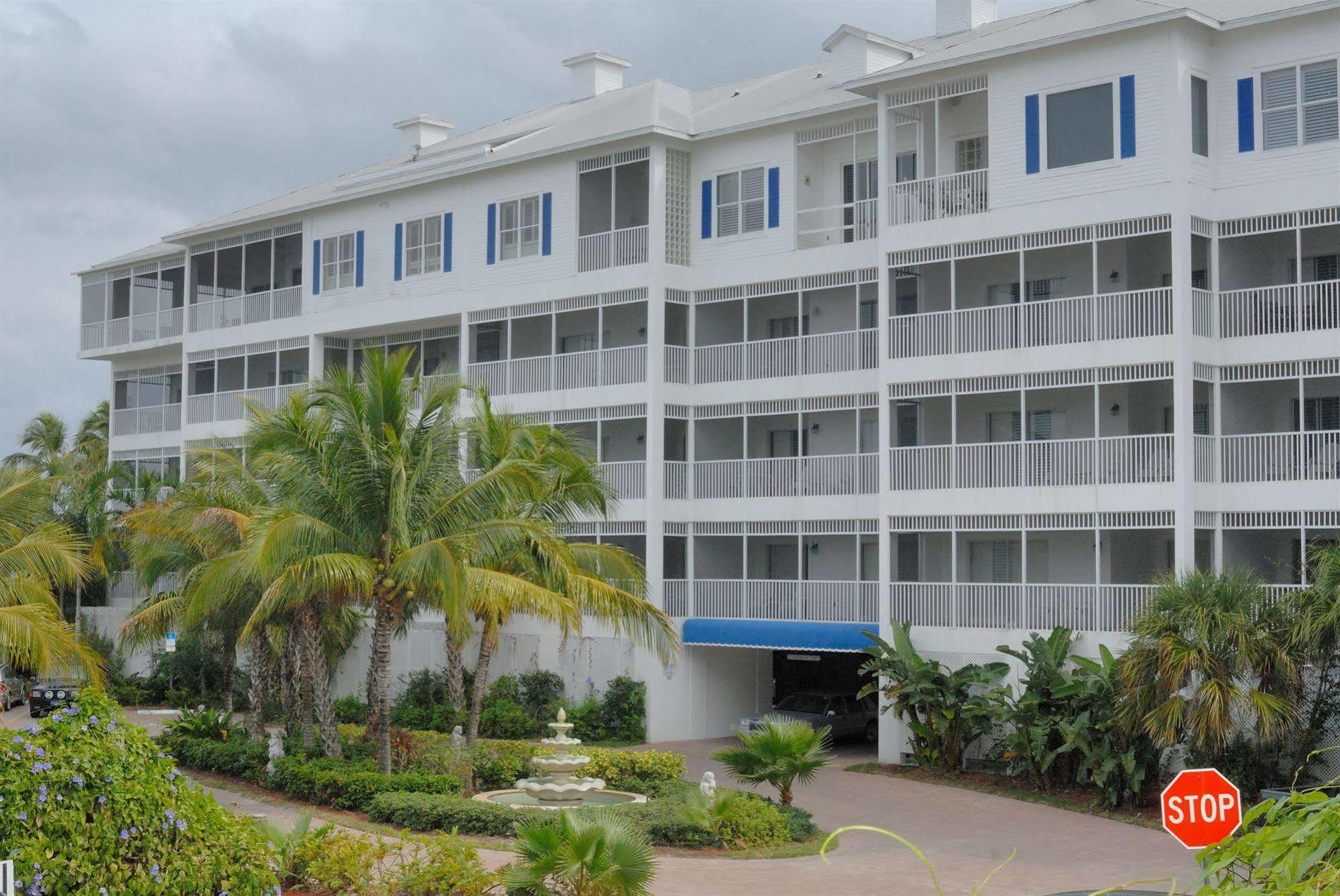 Inn Olde And 3*