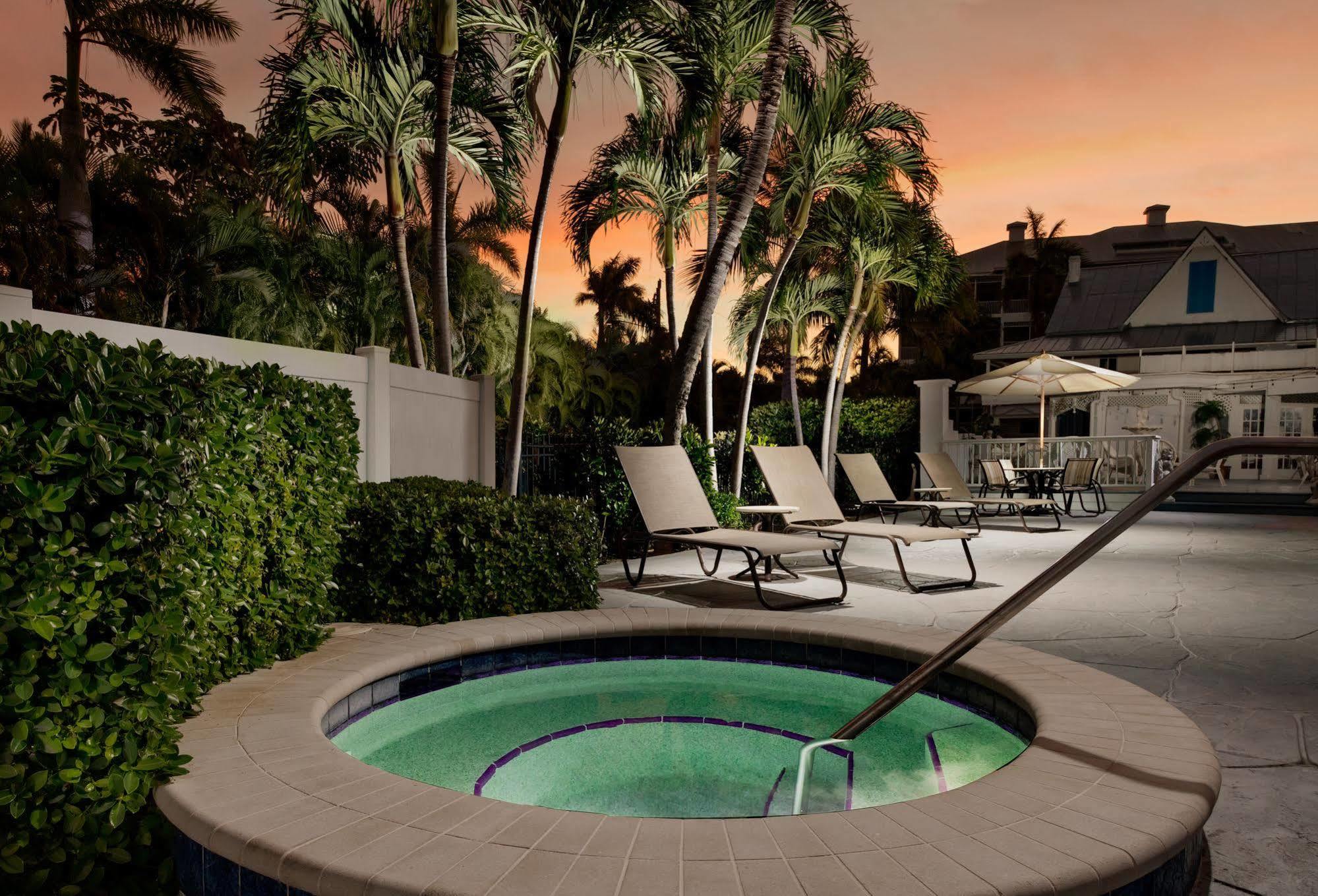 Inn Olde And Marco Island