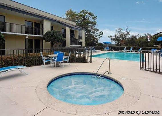 Days By Wyndham Eglin Afb Niceville