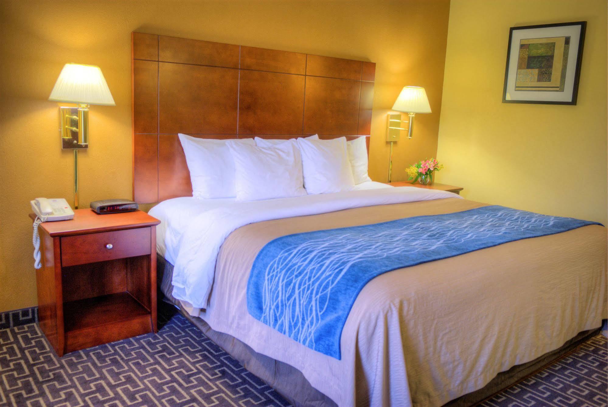Western Hotel 3*