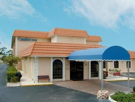 Hotel Baymont By Wyndham Bonita Springs