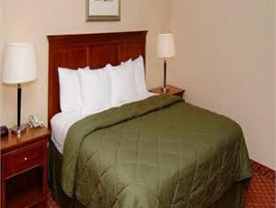 Baymont By Wyndham Bonita Springs