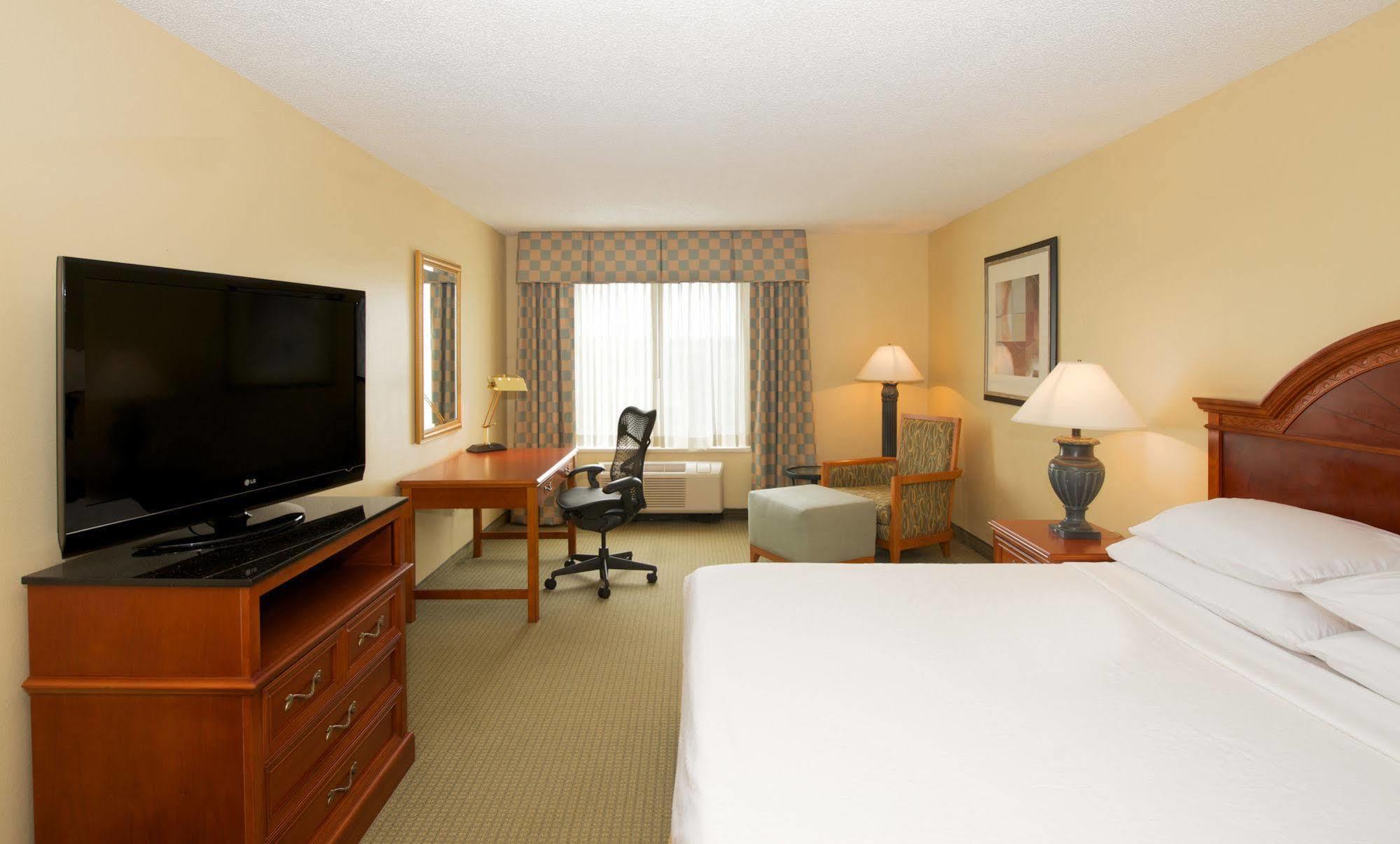 Hilton Garden Jtb/deerwood Park