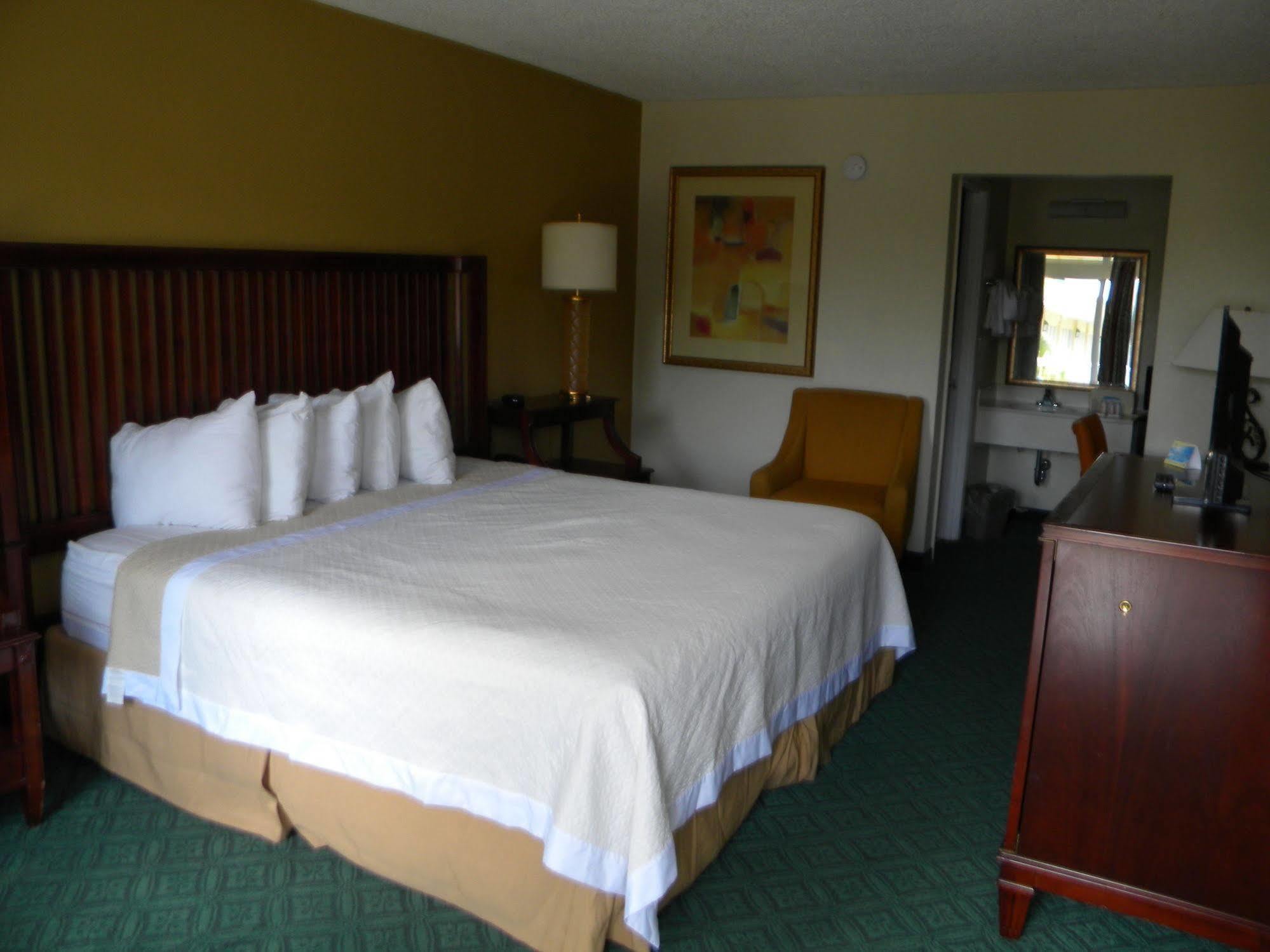 Days By Wyndham Daytona Speedway 2* Daytona Beach