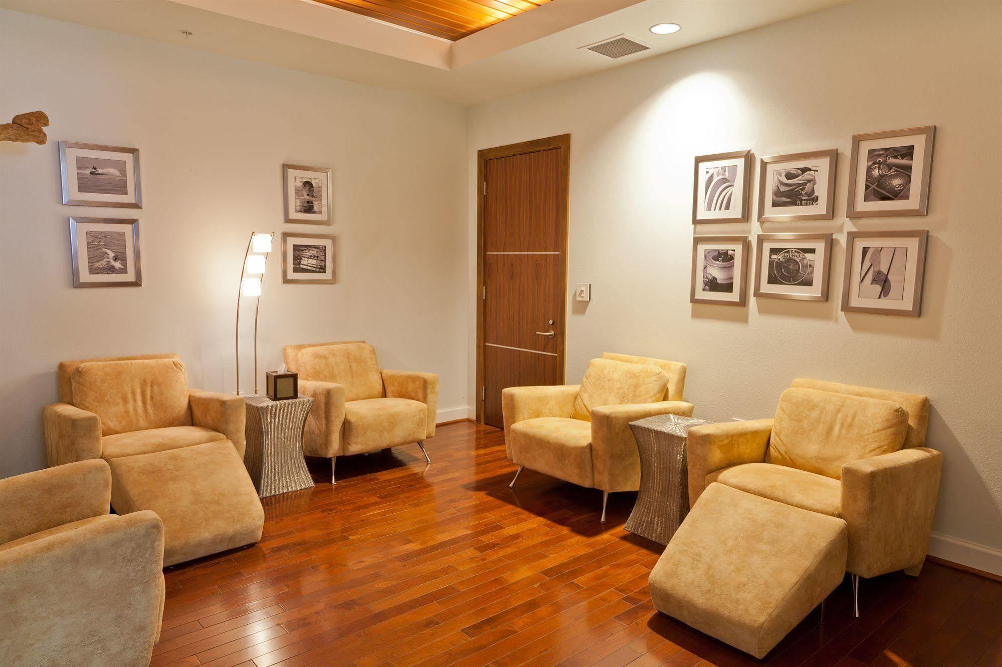 Club By Wyndham Vacation Aparthotel Pensacola Beach