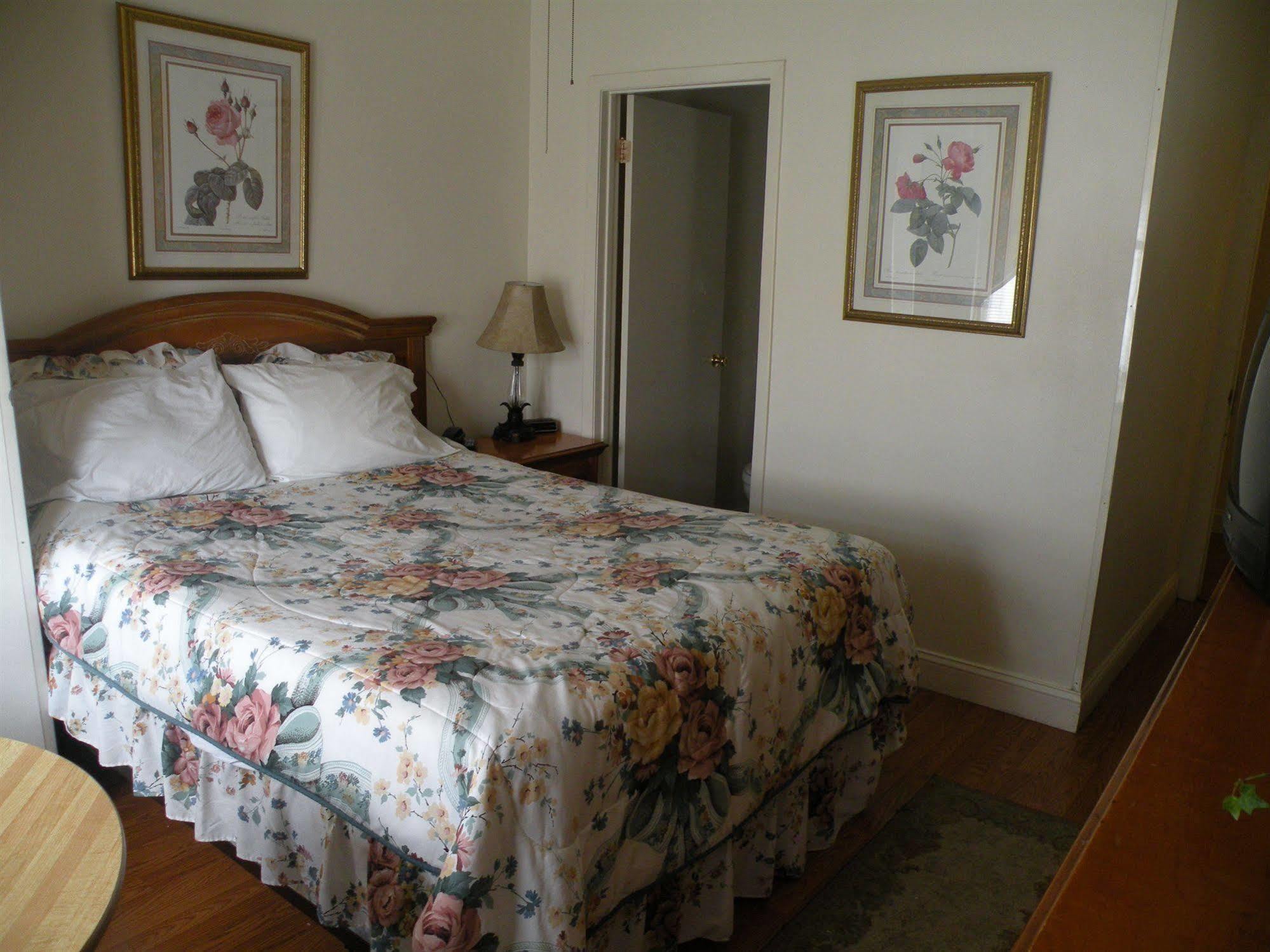 1876 Heritage 3* Orange City