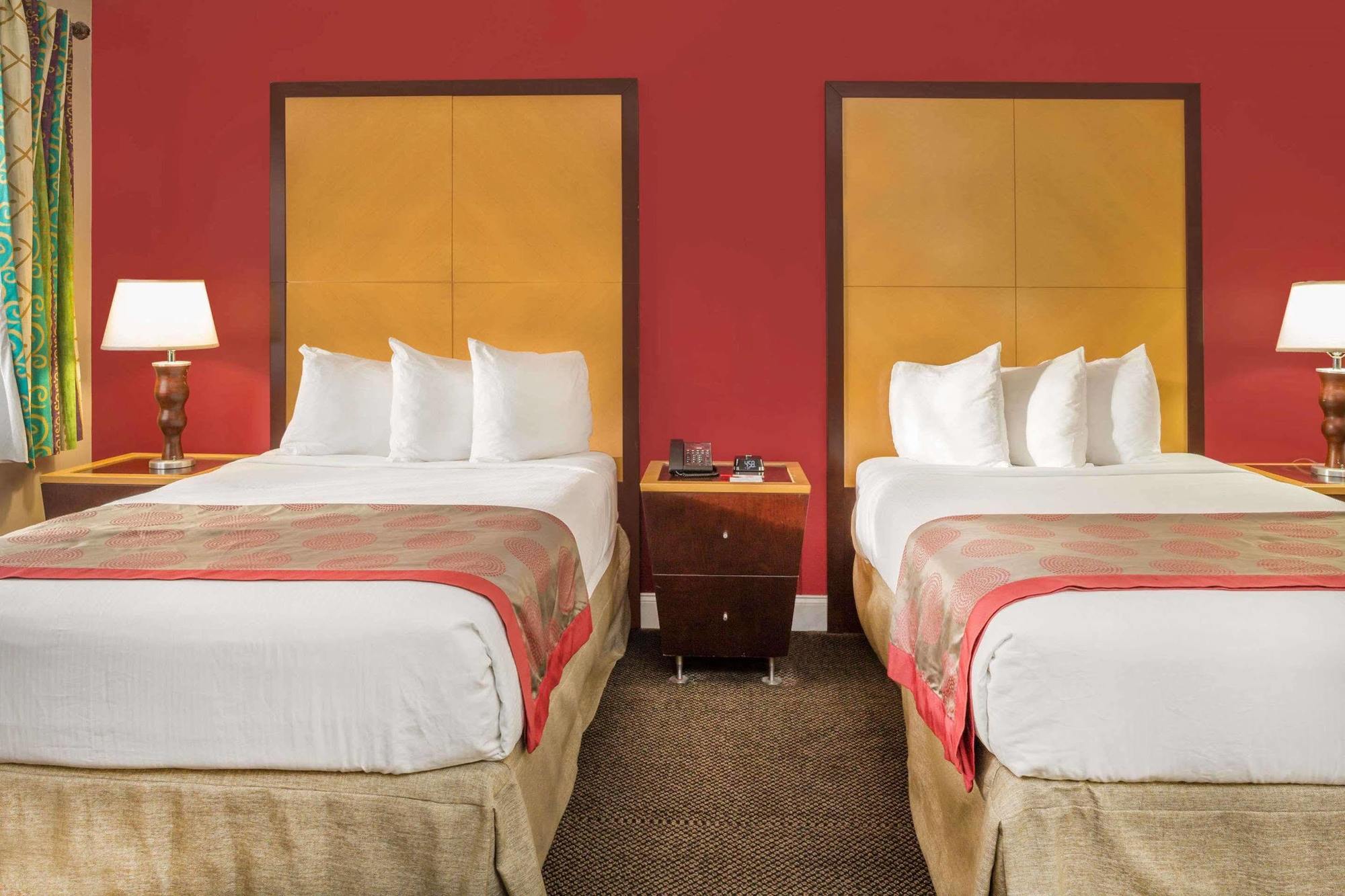 Ramada By Wyndham Miami Springs/miami International Airport Hotel