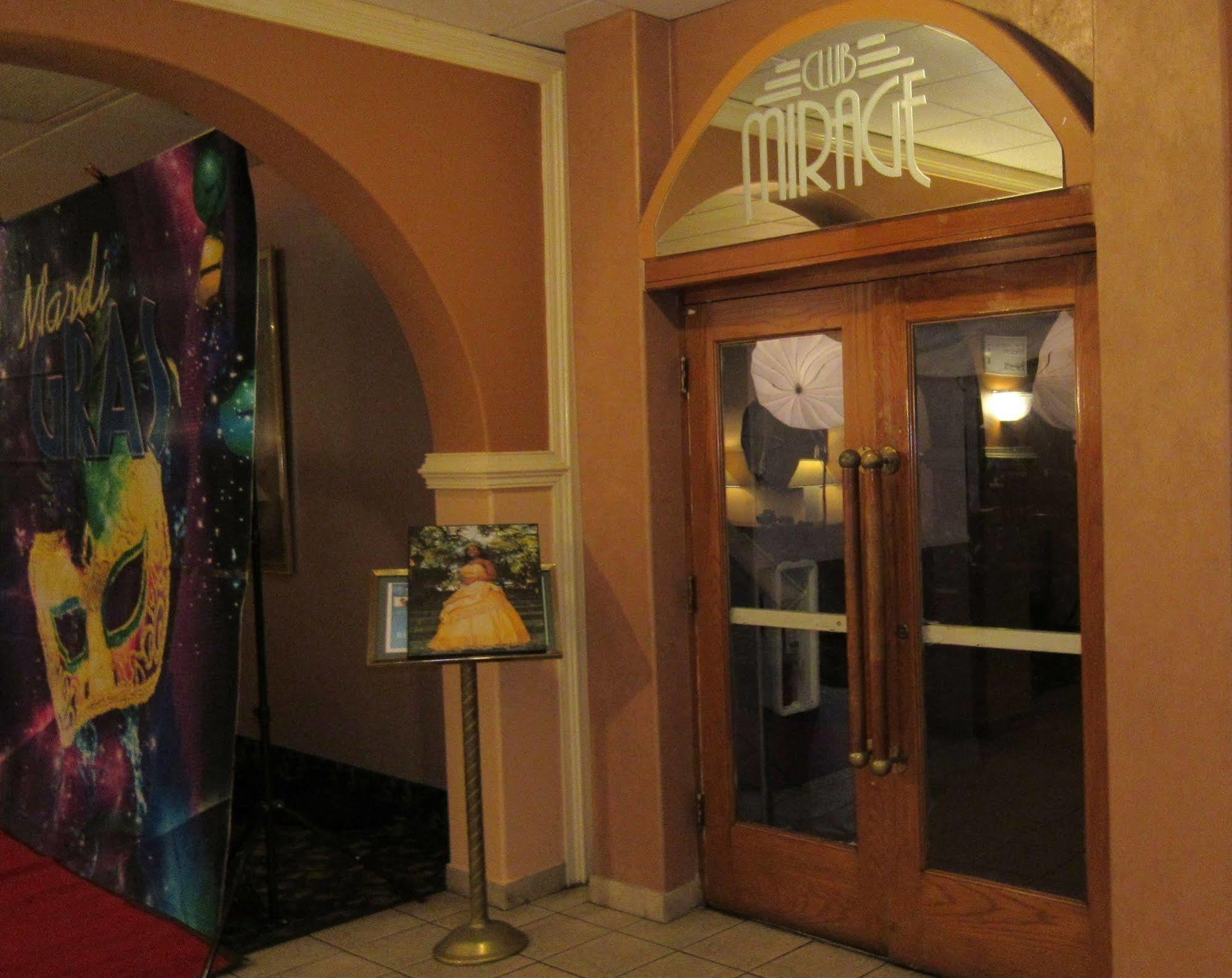 Sawgrass & Conference Center Hotel 2*