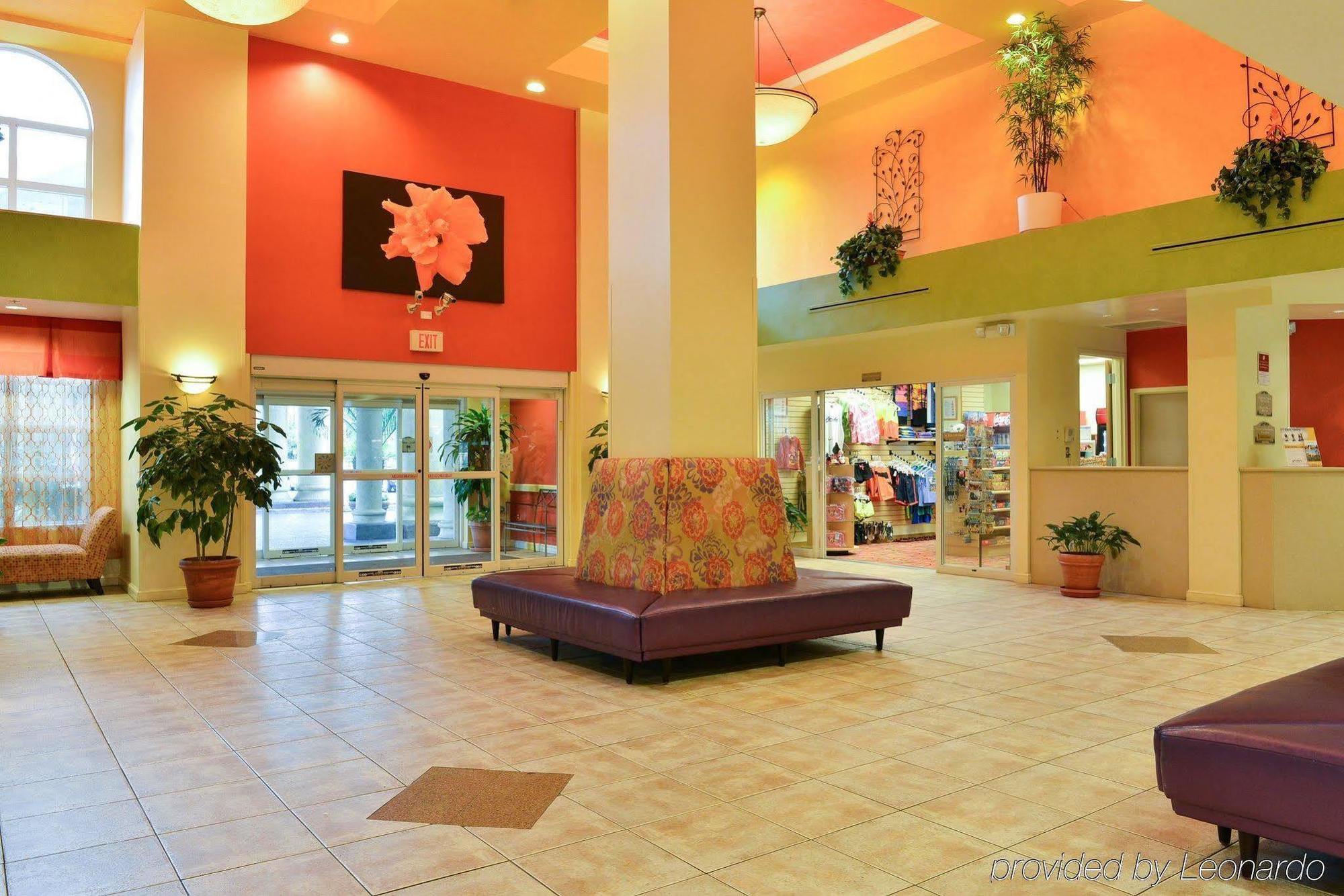 Comfort Maingate East 3*