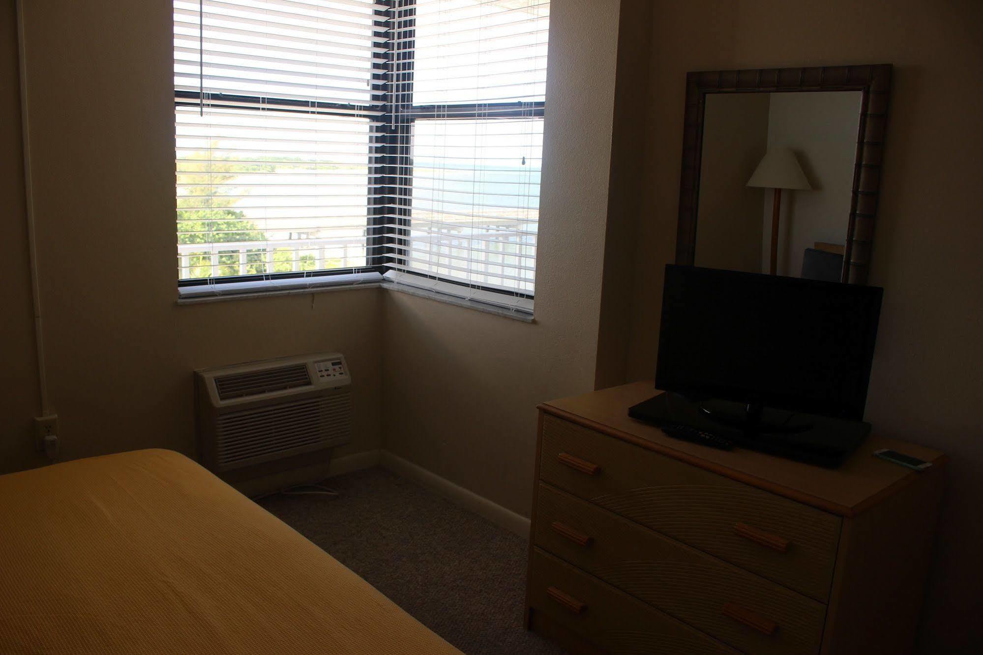 Lover's Key Club By Check-in Vacation *