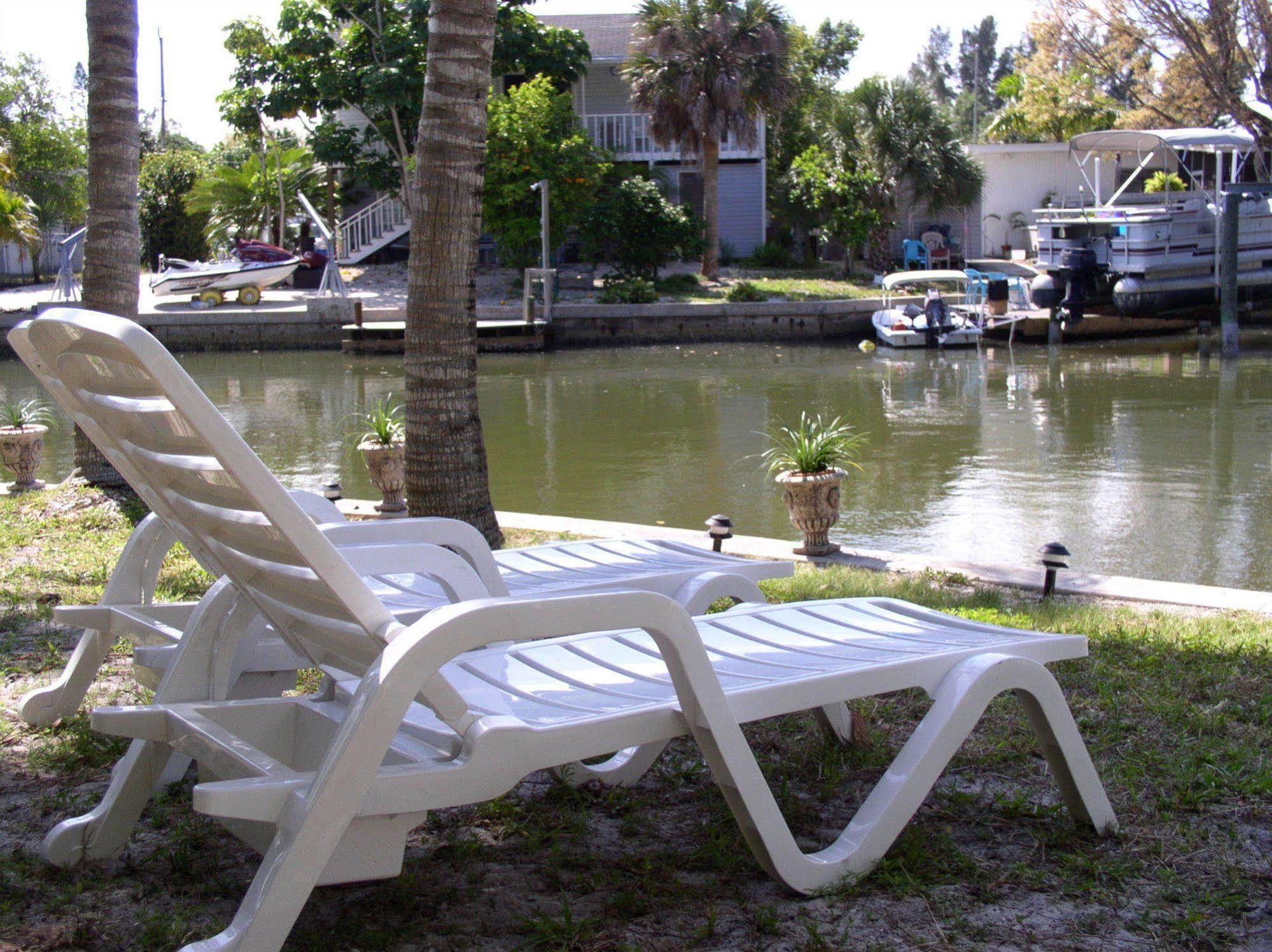 Hotel Hidden Harbor