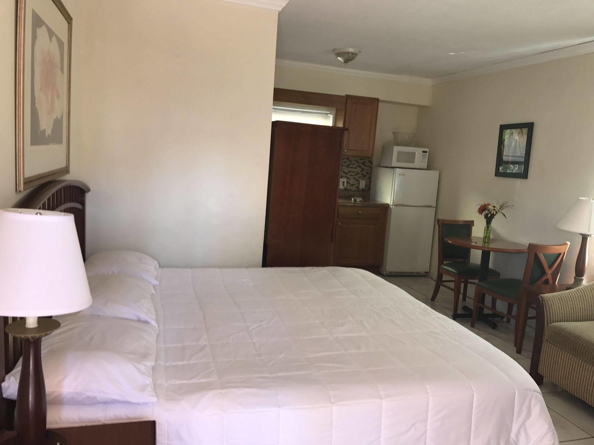 Shores Terrace 2* Pompano Beach