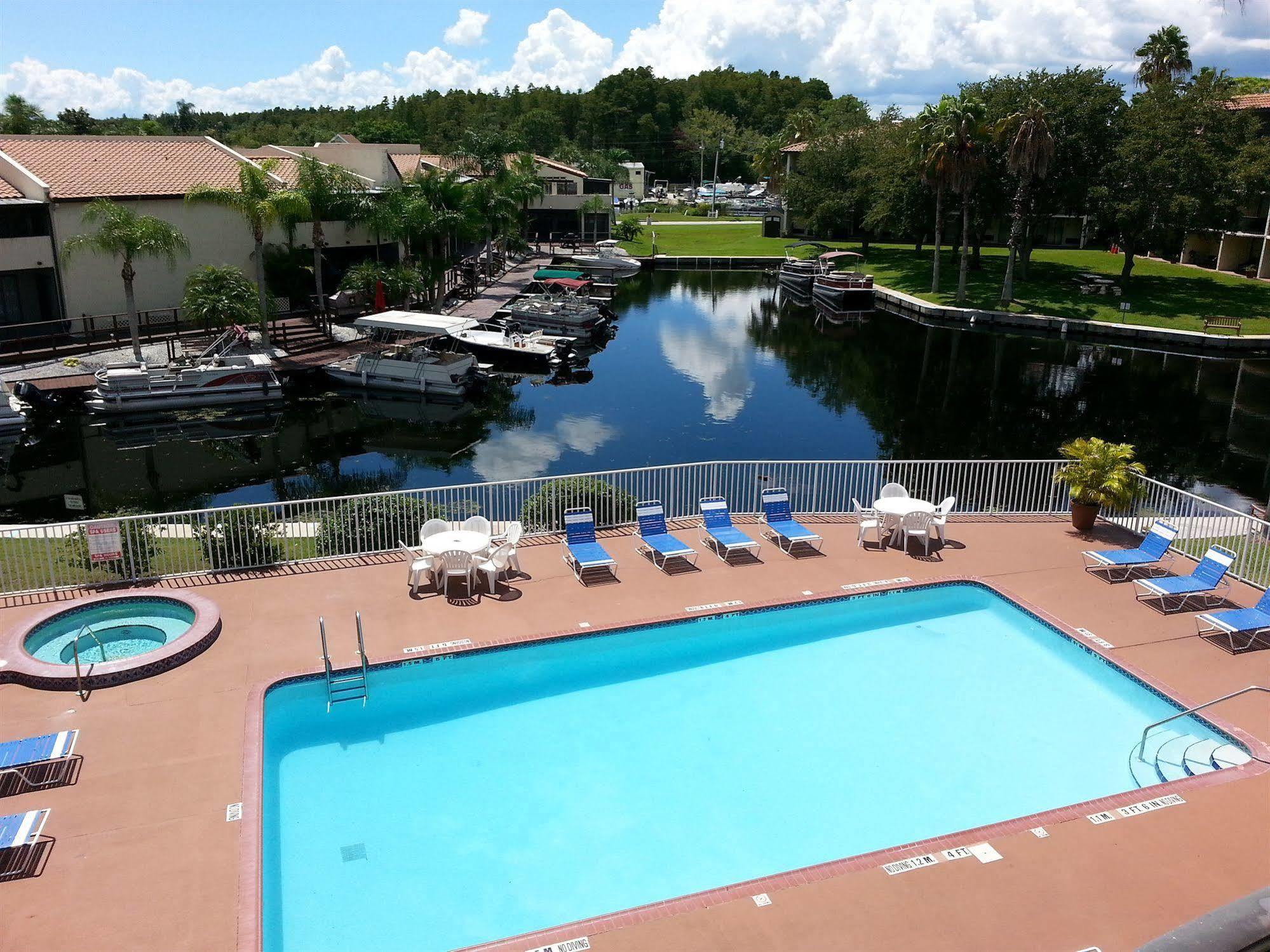 Vista Tarpon 3*
