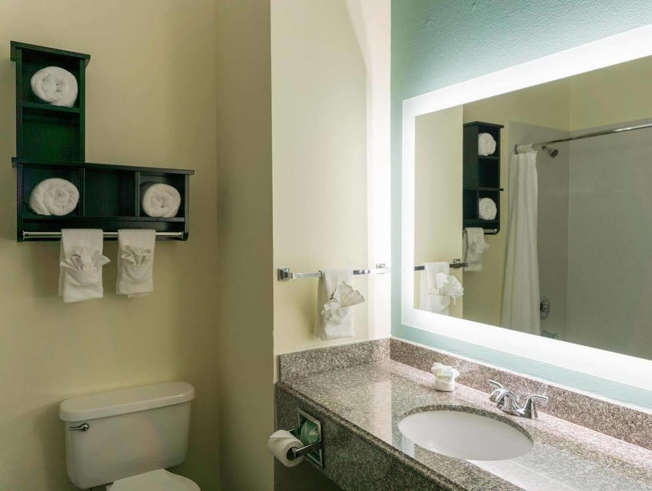 Hotel Western Mayport And 3*
