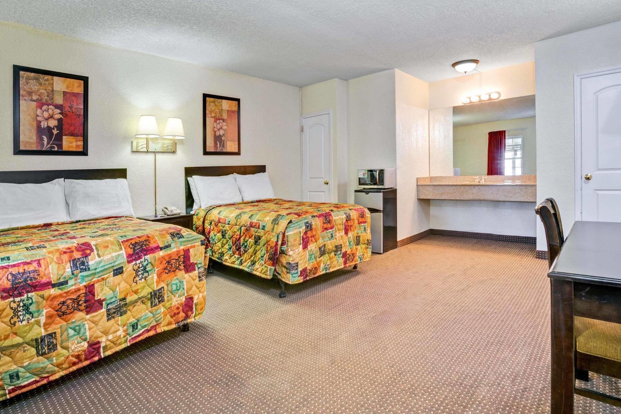 Vero Motel 2*