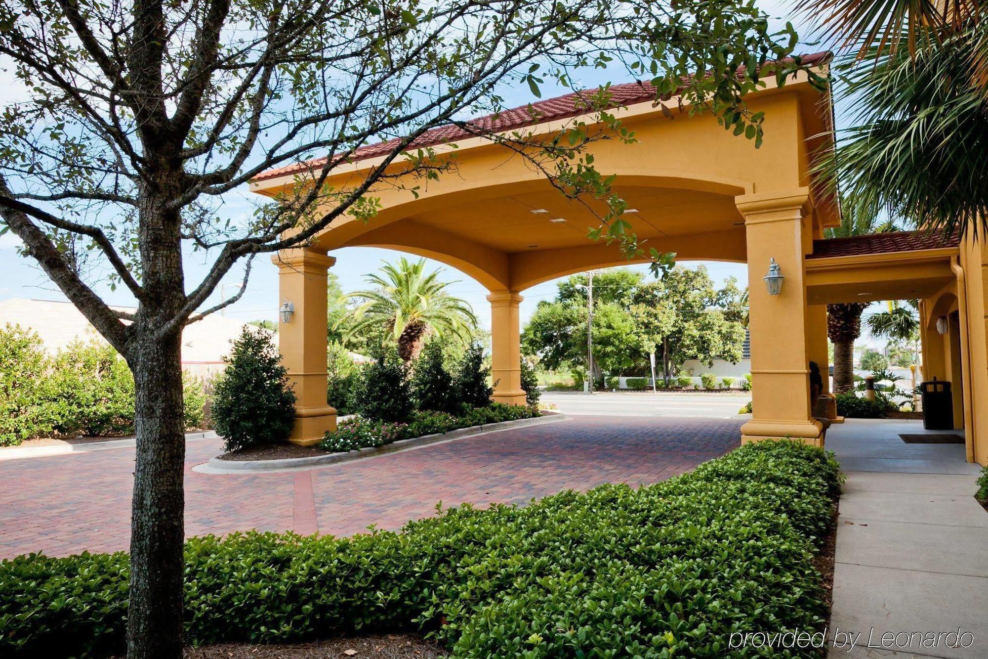Hotel La Quinta By Wyndham Walton