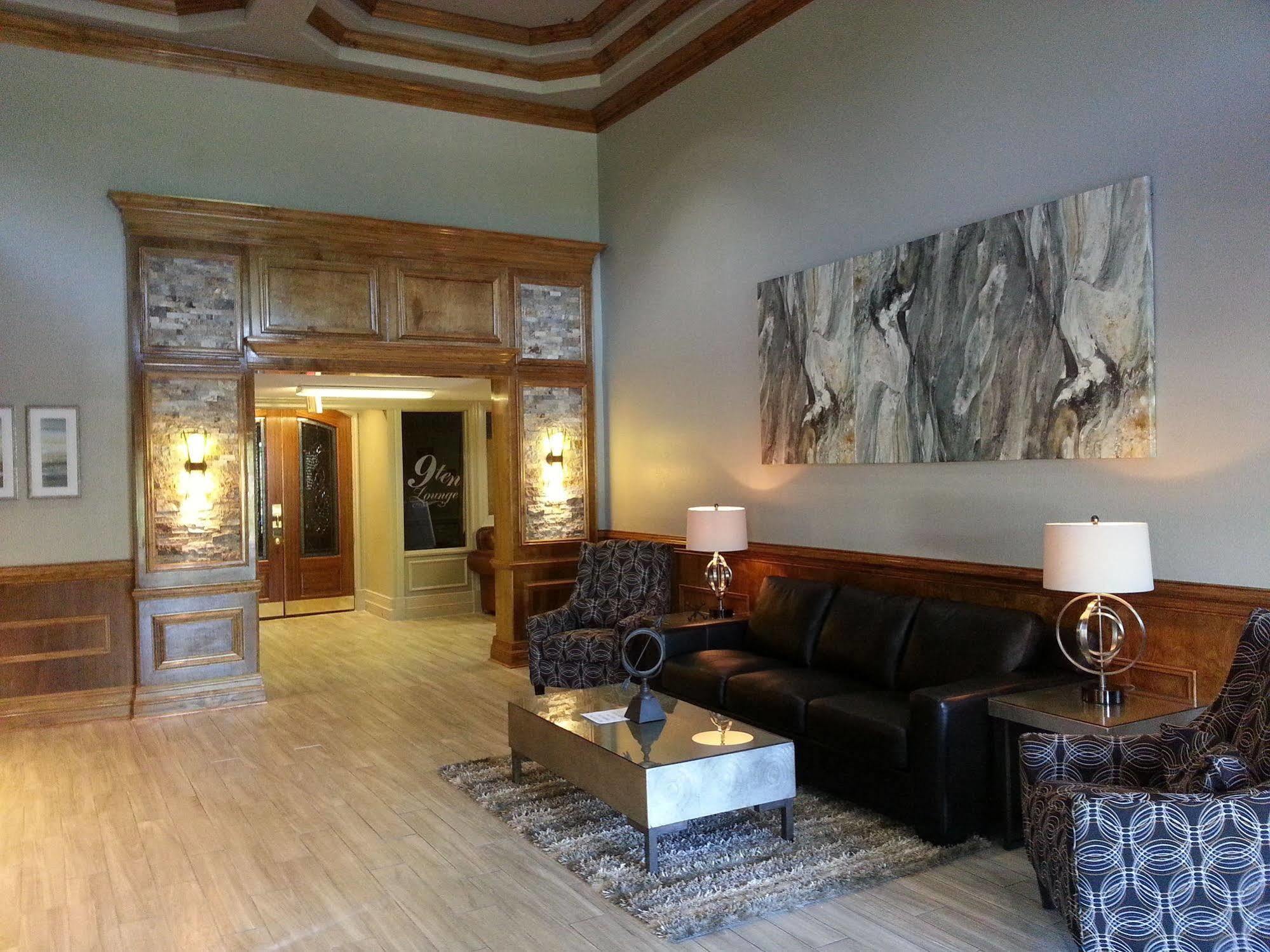Inn Comfort Near Nas Corry Station 2*