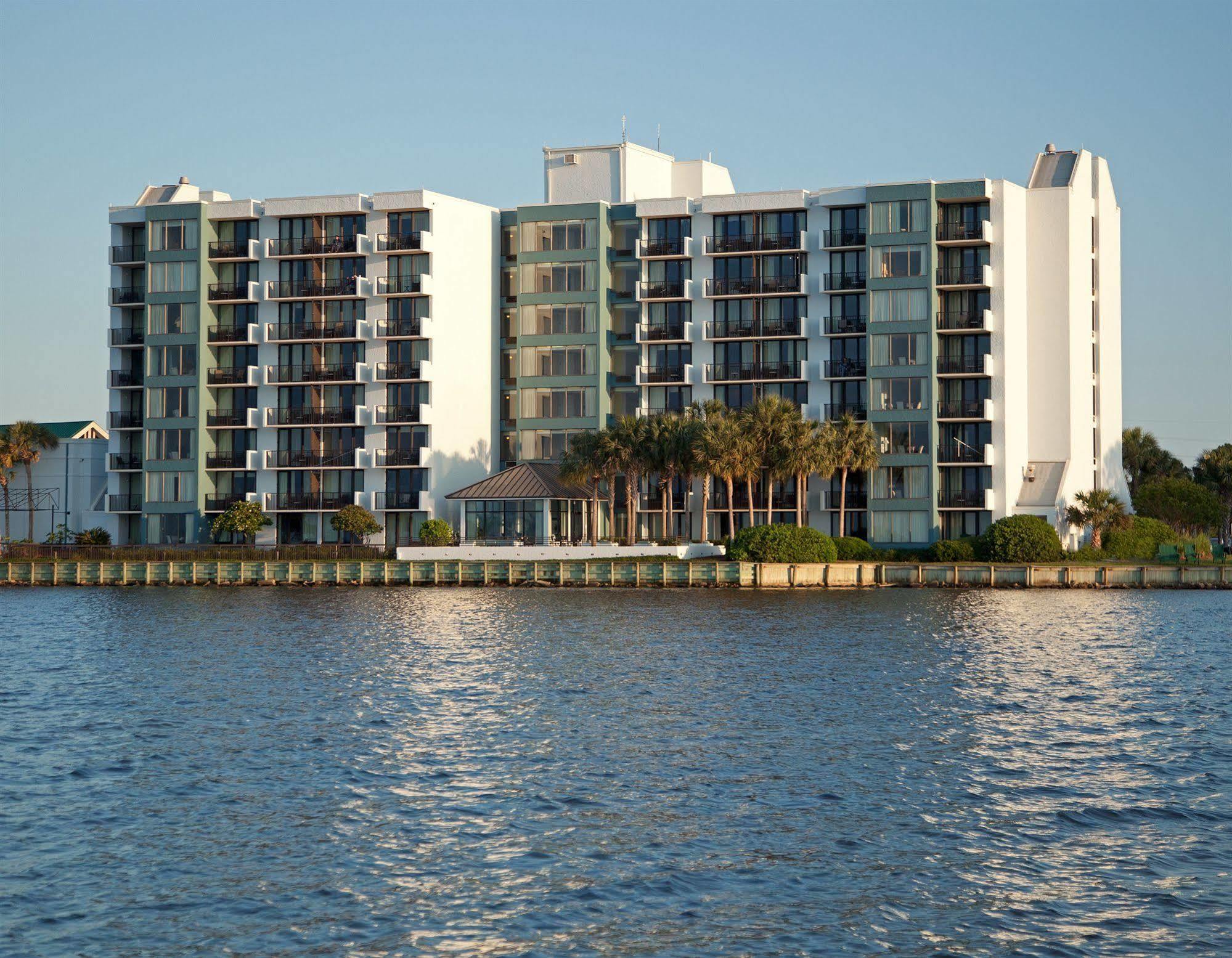 Hotel Bayside At Sandestin 3*