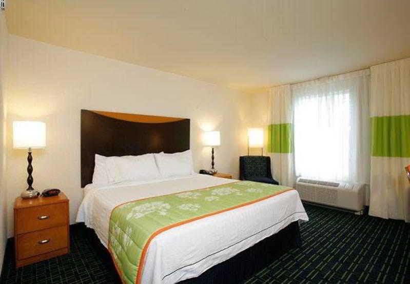 Hotel Fairfield By Marriott & West/palm Bay Melbourne