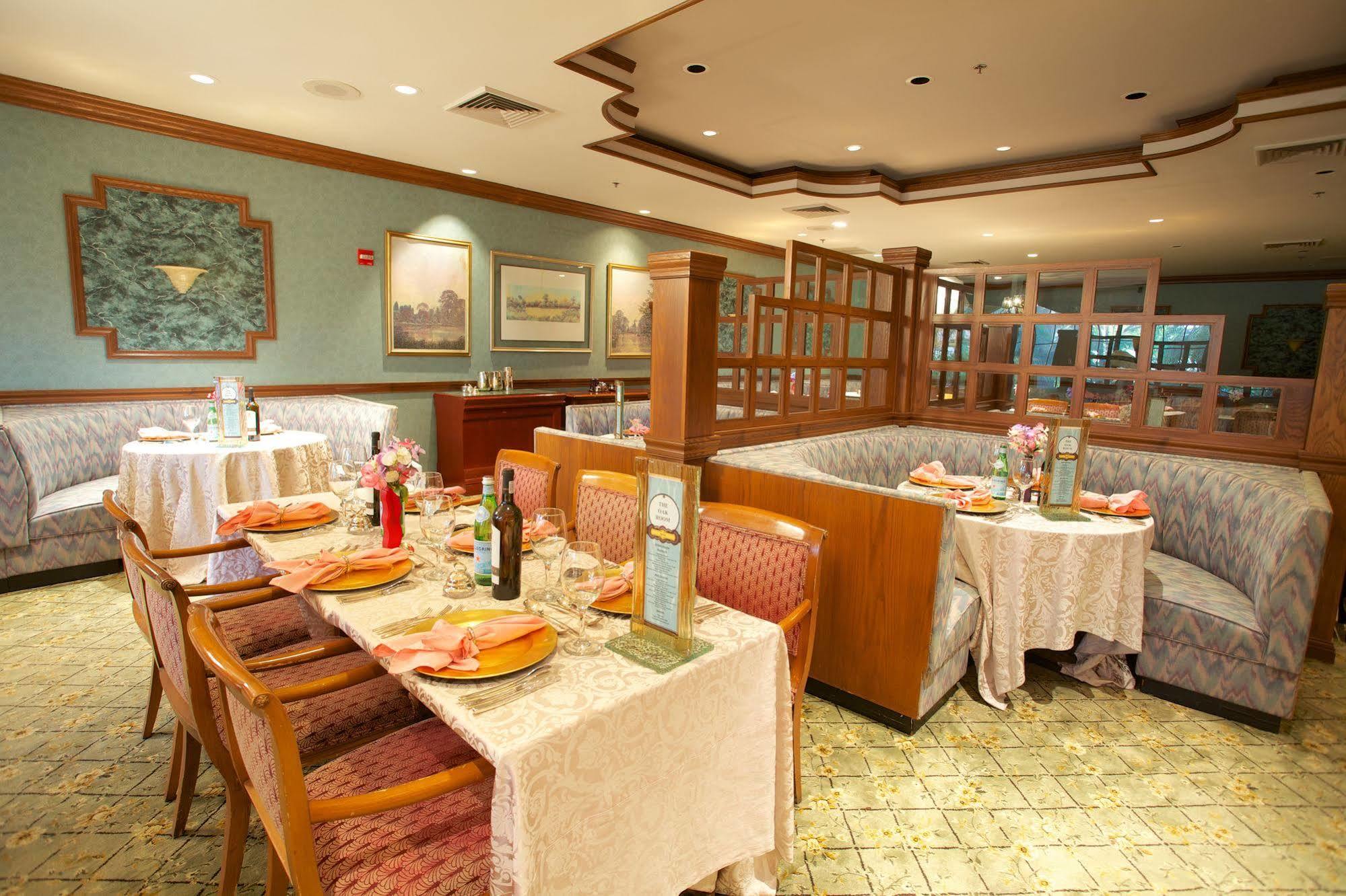 Chateau Mar Golf Resort, Trademark Collection By Wyndham Hotel 4*