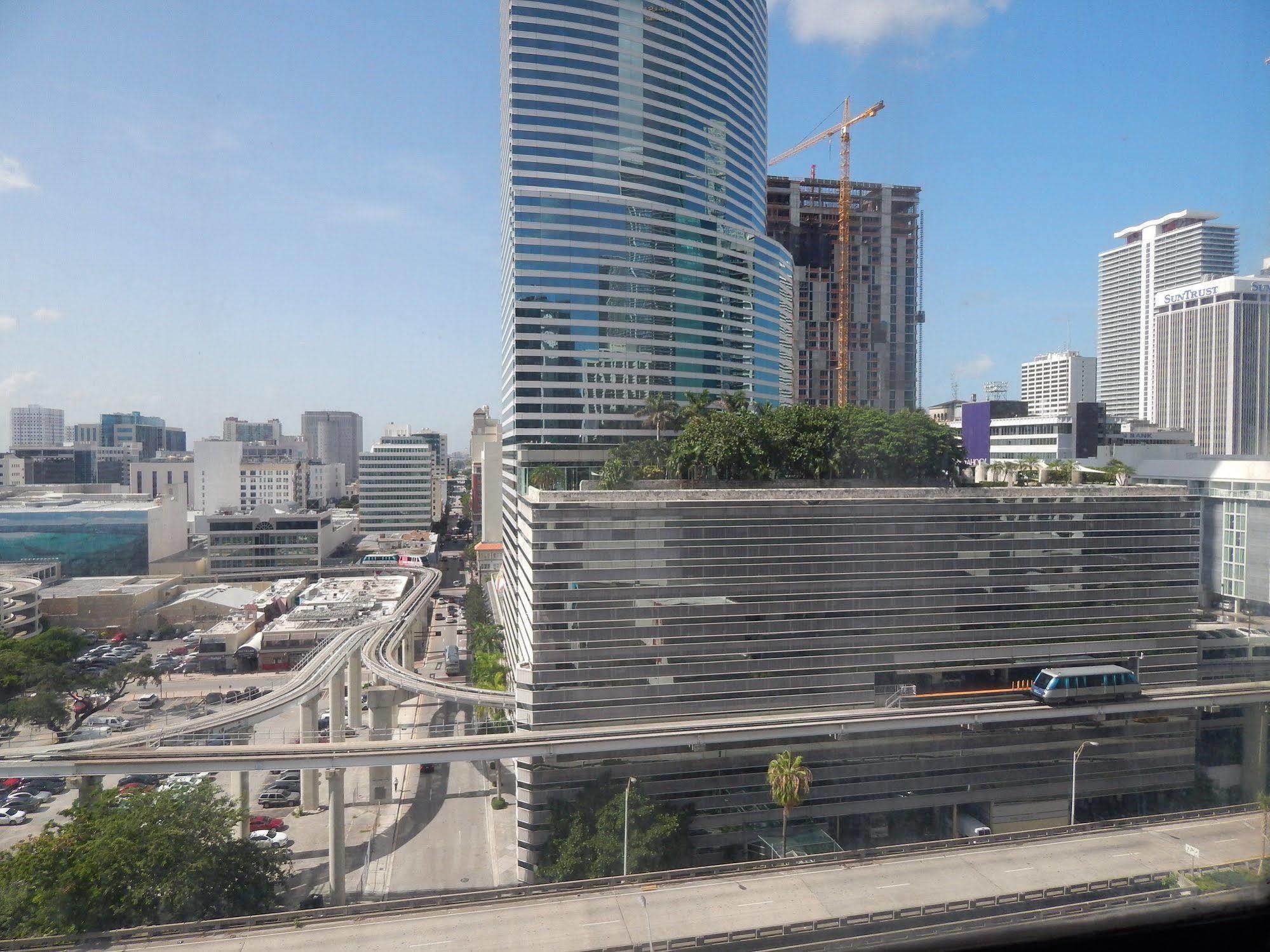 Hotel Comfort & Downtown Brickell-port Of 4*