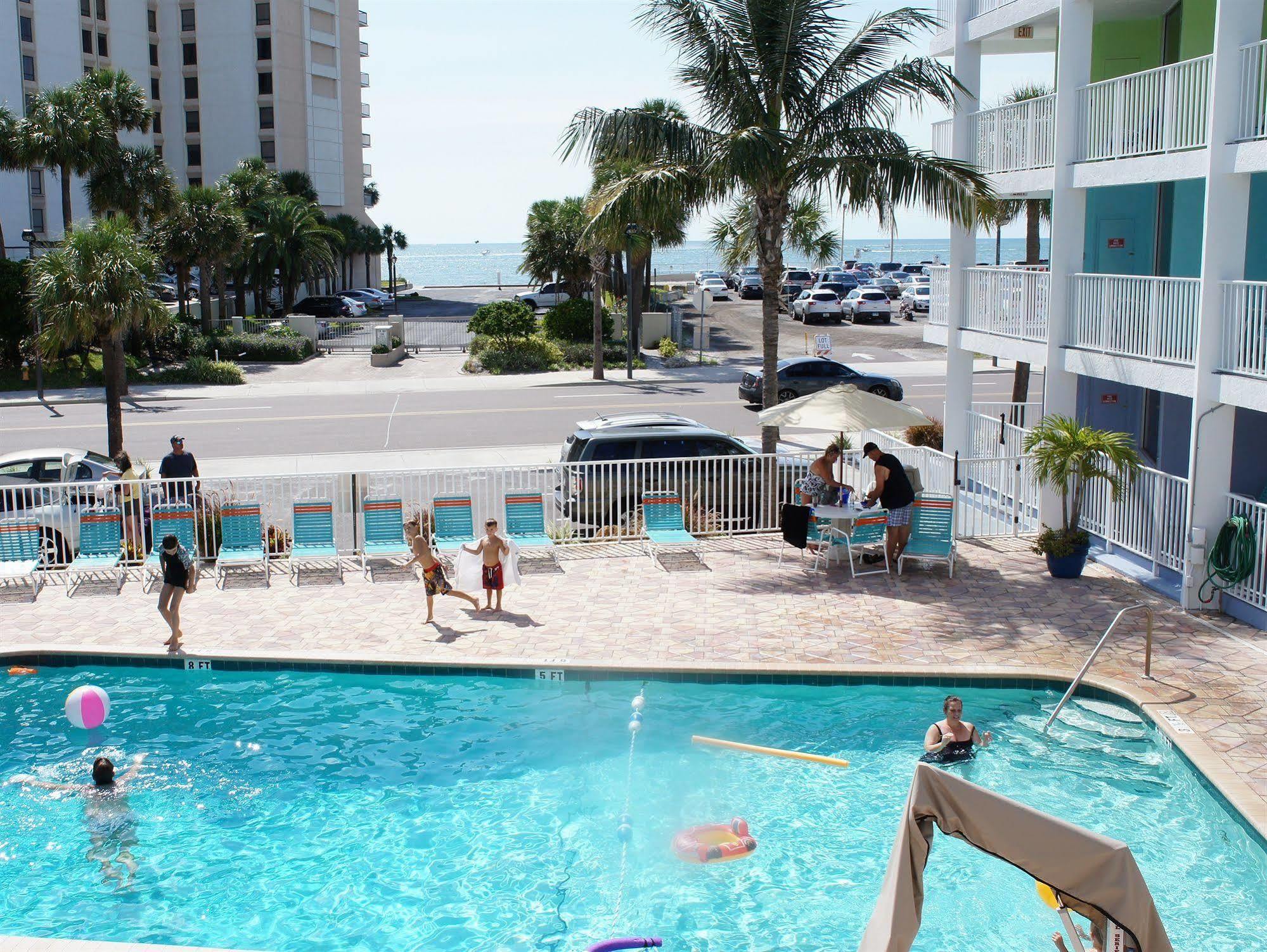 Pelican Pointe Clearwater Motel