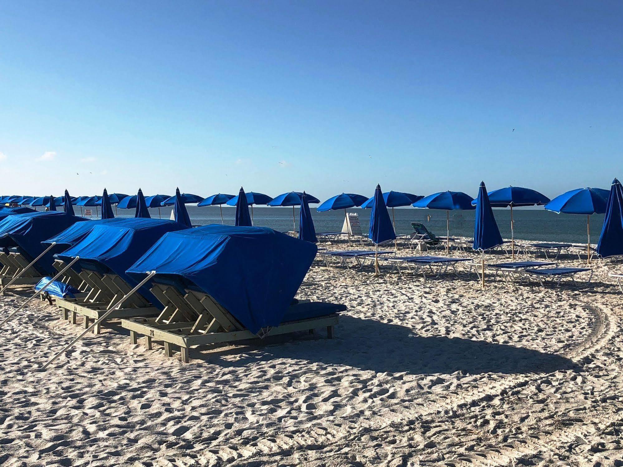 The Beachcomber St. Pete & Resort 3*