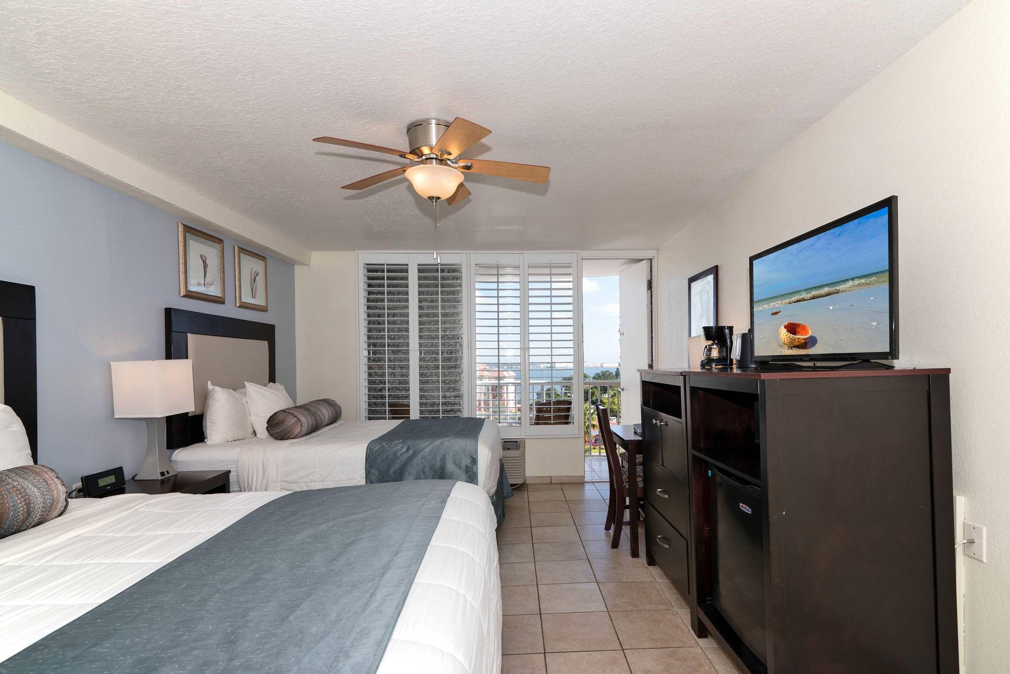 The Beachcomber St. Pete & 3*