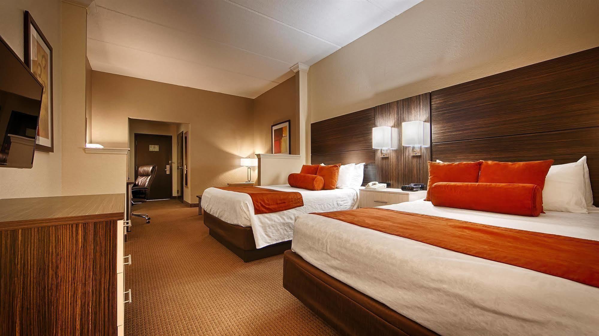 Sonesta Essential Hotel