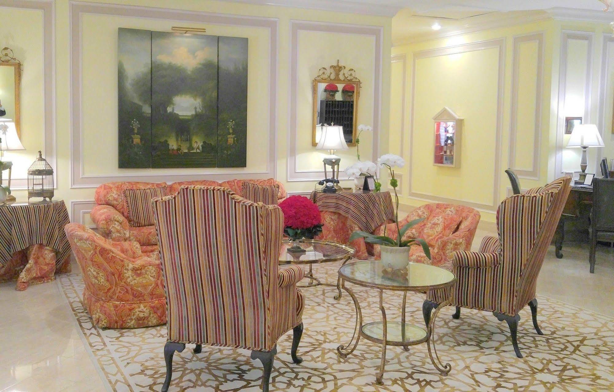 The Chesterfield Palm Palm Beach