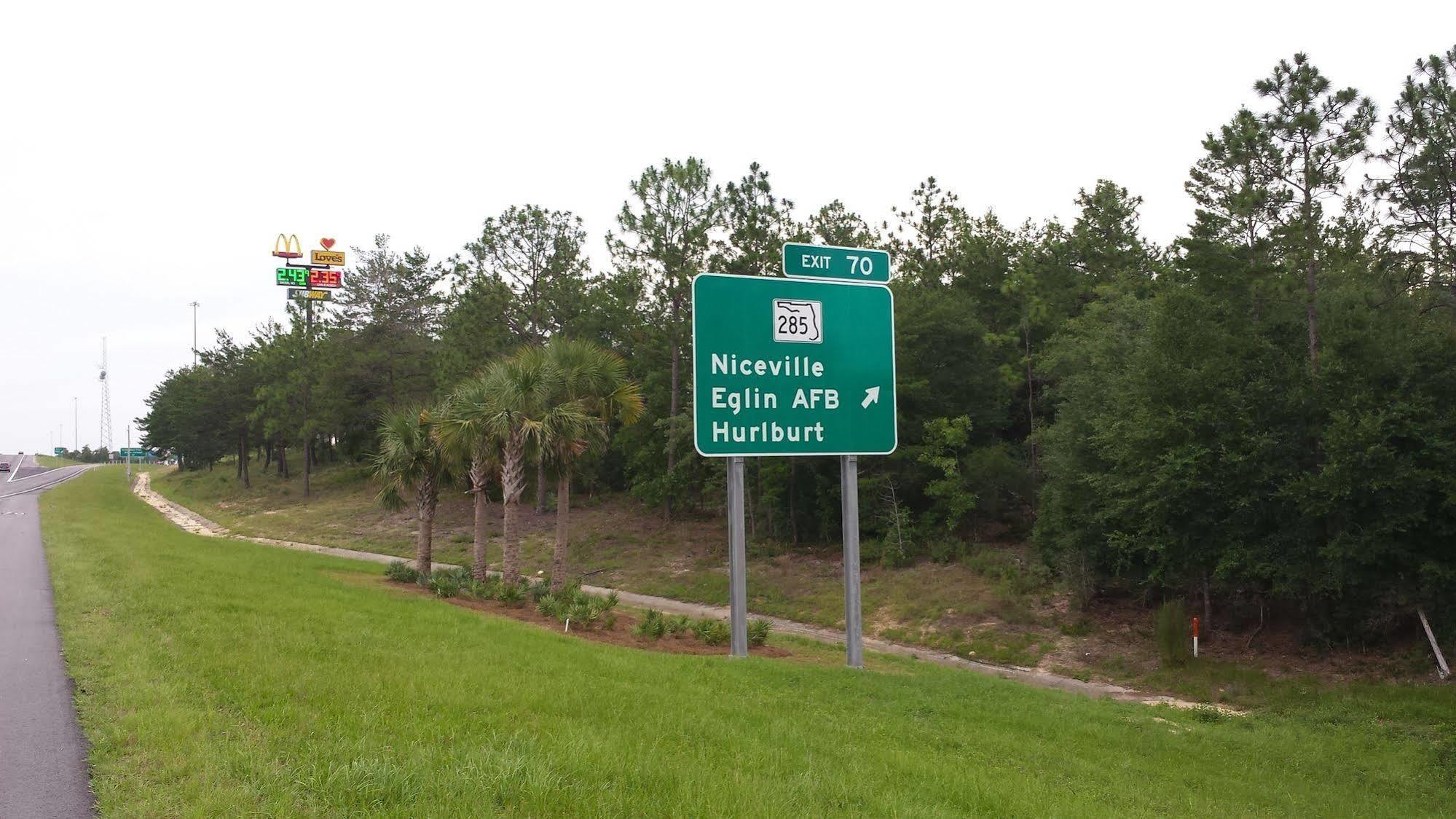 Sleep & Defuniak Springs - Crestview Mossy Head