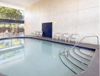 Magnuson Hotel Bradenton