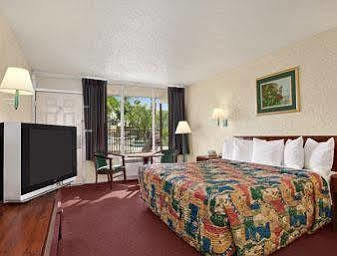 Hotel Days By Wyndham Pierce Midtown 2*