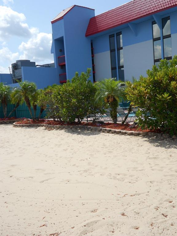 Ramada Maingate West Lake Buena Vista