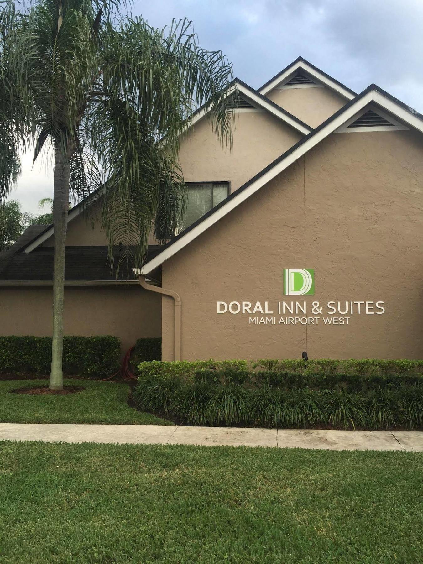 & Miami Airport West 3* Doral