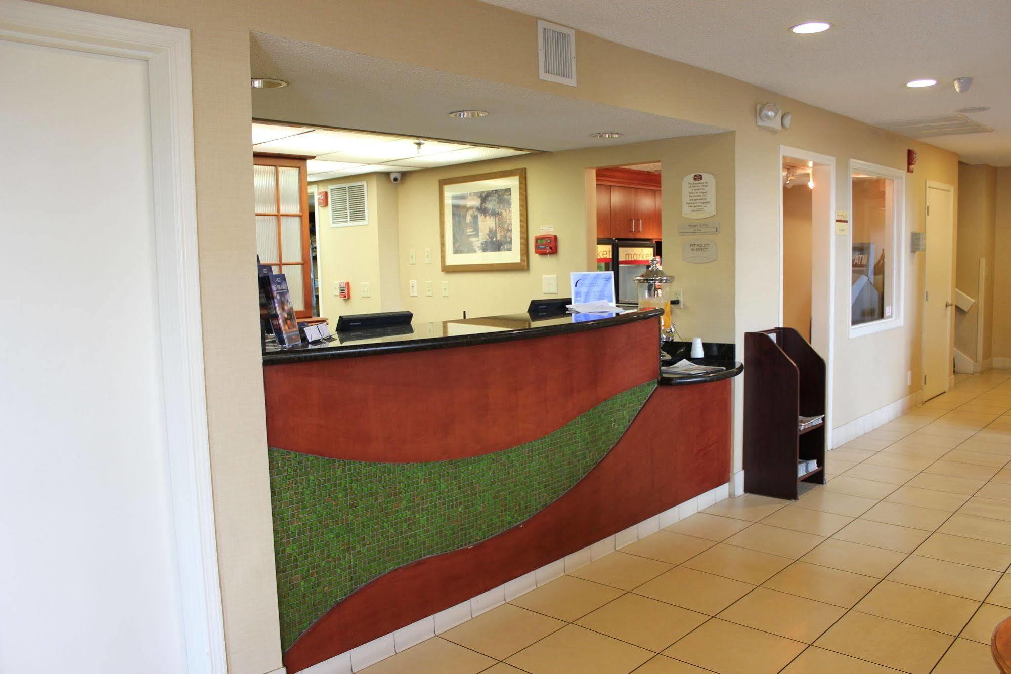 & Miami Airport West Doral