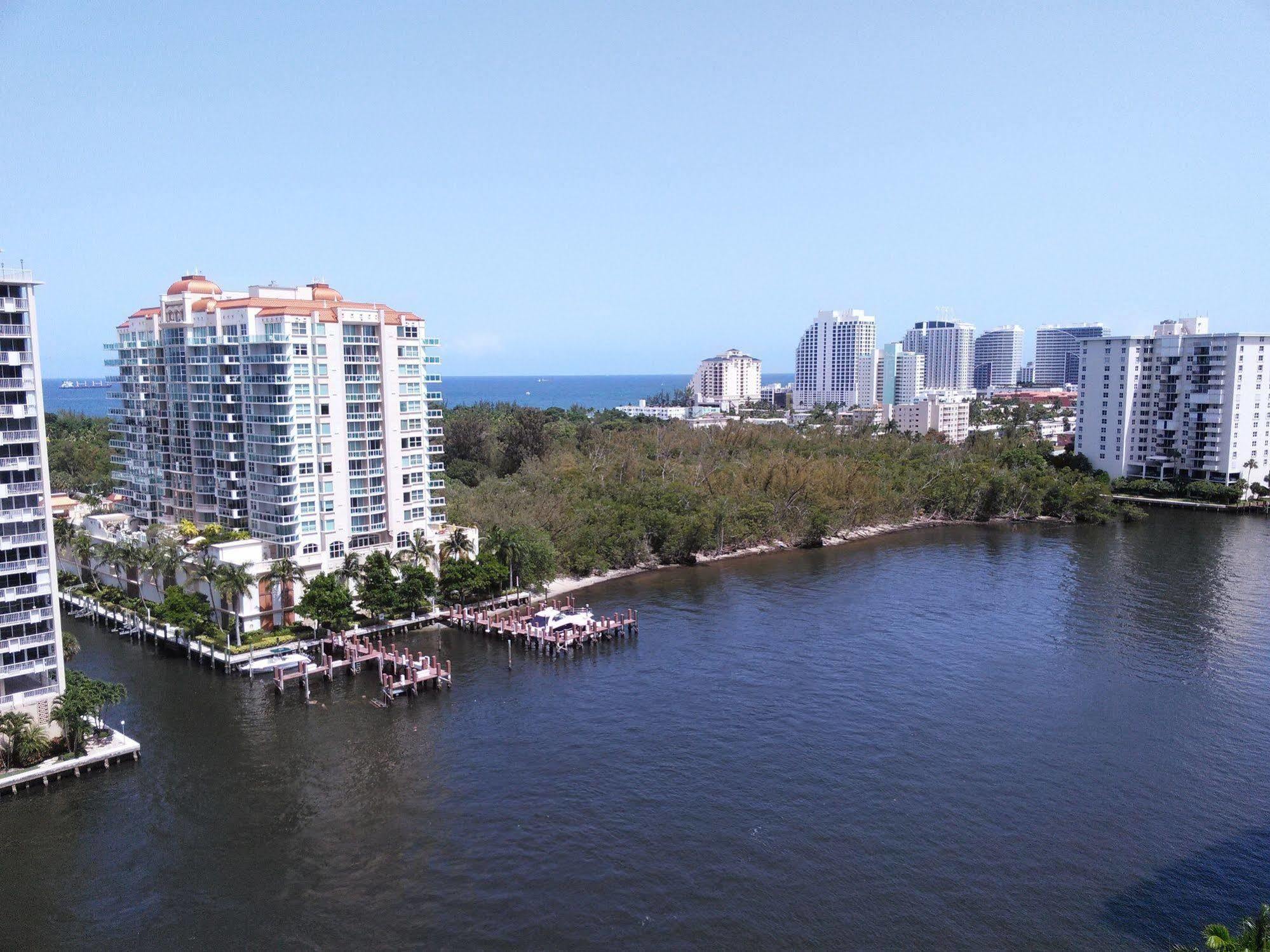 Gallery One Private 3* Fort Lauderdale