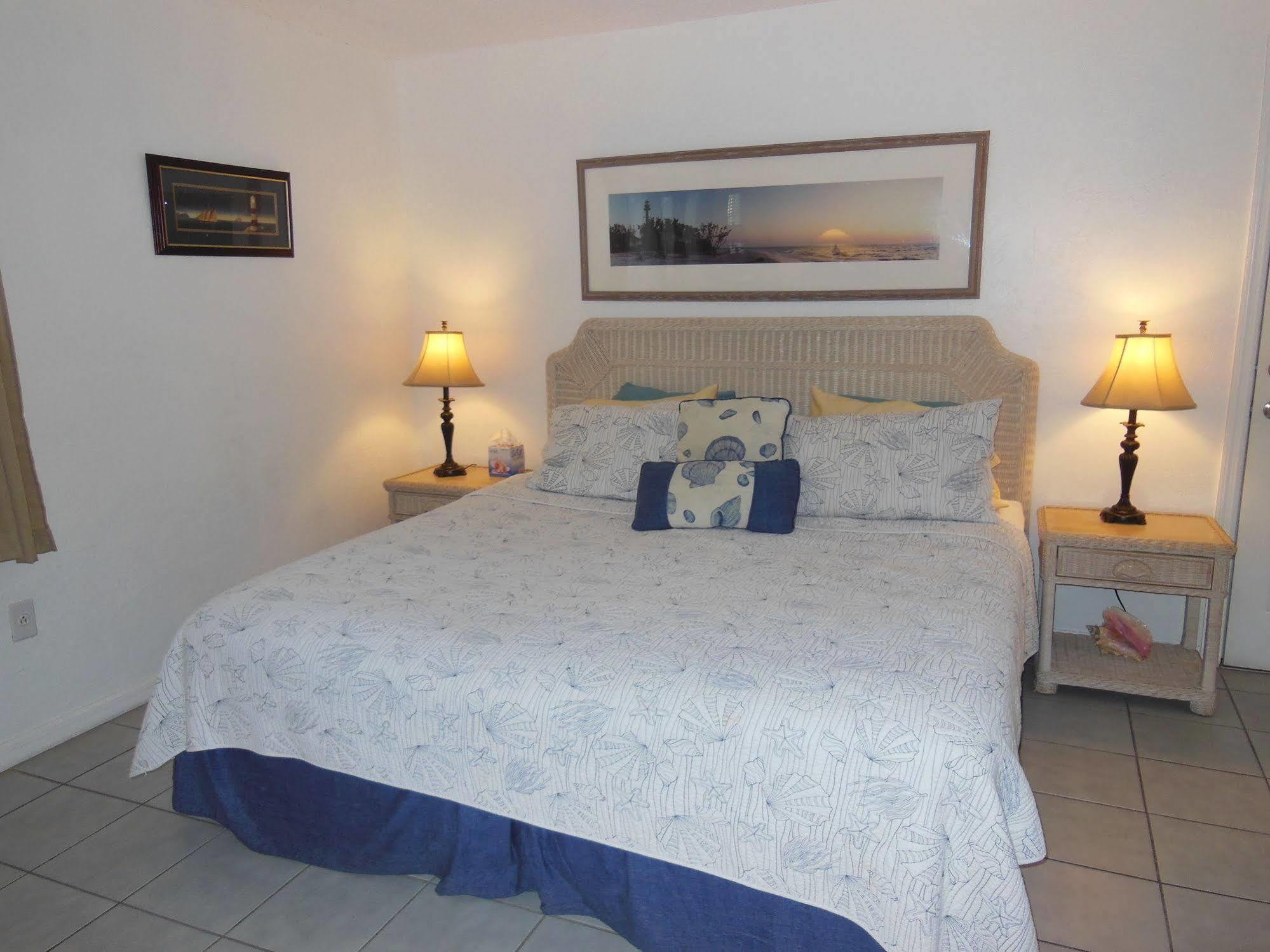 Inn Tarpon Tale 3*