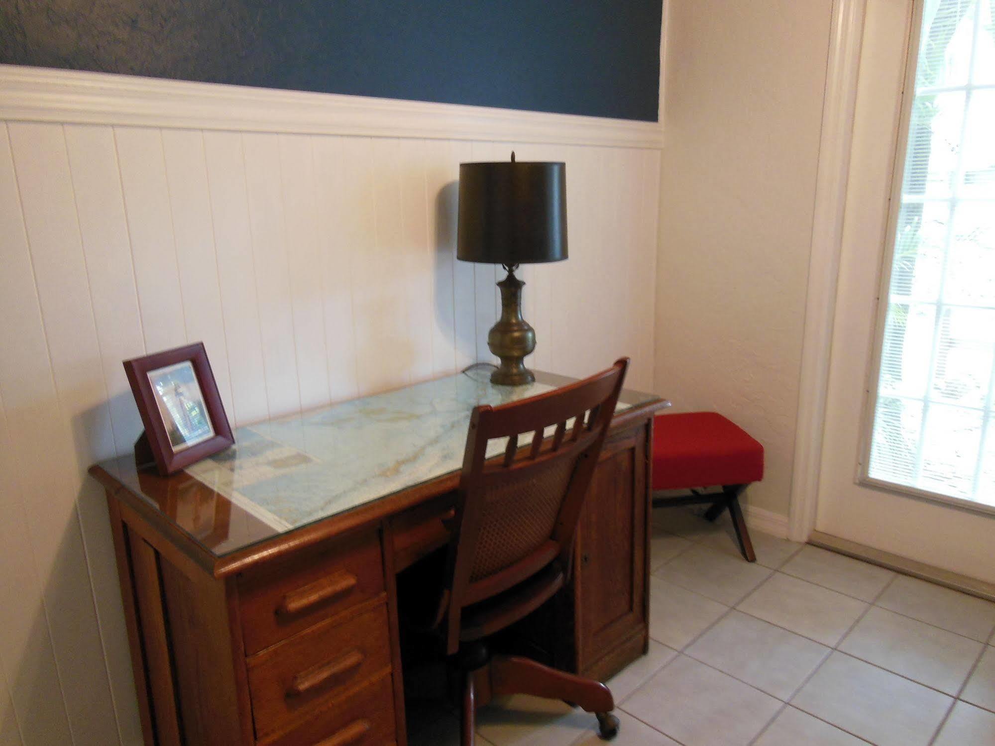 Inn Tarpon Tale Sanibel