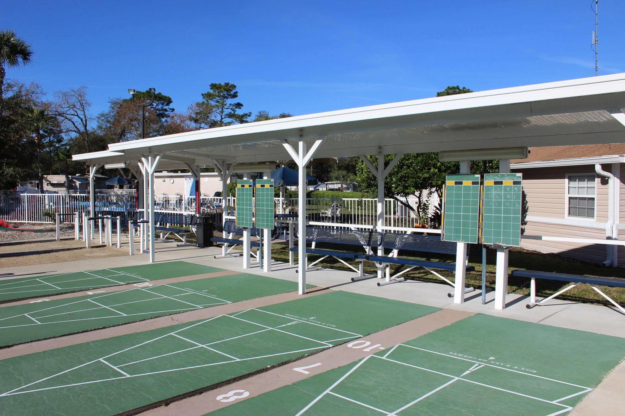 Orange Rv Holiday park 4*
